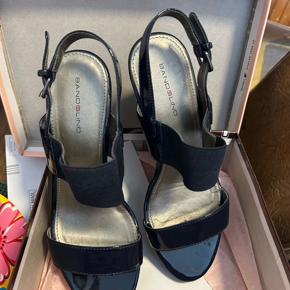 Bandalino navy sandals - Picture 2 of 5